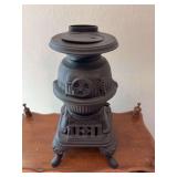 Spark cast iron mini pot bellied stove 14" tall