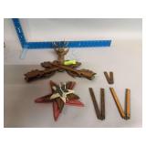 Cuckoo clock topper, cast metal stars and foldable rulers