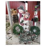 Variety of snowmen and wreaths