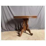 26x35X28H parlor table, leg has been repaired See photos