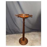 Small ships wheel ash tray stand 11R x 25H Handcrafted by Dayton Marfilius Monona, IA