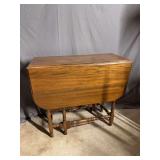 14x32x30 drop leaf dining table w gate legs