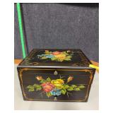 Very nice flatware box w two drawers and Wm. Rogers extra plate flatware 6pc service for eight w serving pieces