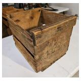 Wooden crates/boxes (lot of 10)