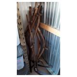 Scythes and scythe handles