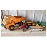 Vintage Toys Trucks, Tractors, Construction, Farm Equipment. ERTL, Tonka, Buddy L. Diecast & Cast Steel.