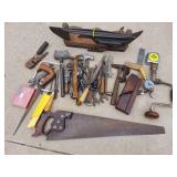Mixed Hand Tools plus a VISE (see photos)