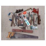Mixed Hand Tools plus a VISE (see photos)