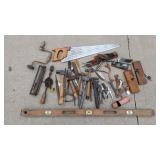 Mixed Hand Tools plus a VISE (see photos)