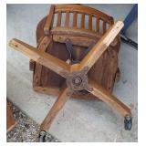 Jasper Seating Solid Oak Armed Office Chair on wheels, needs repair. Dimensions 35"H overall, seat 18"L x 20"W, footprint 20"x20"