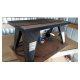 Router  table with Ryobi Router