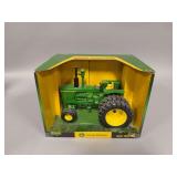 1:16 scale Ertl John Deere 6030 tractor