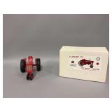 1:16 scale Scale Models IH Farmall 806 tractor 6th Ontario 1991 Toy Show & Auction