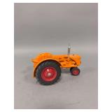 1:16 scale Minneapolis Moline tractor