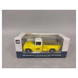 1:25 scale First Gear Kent Replica 2018 1963 International C1100 Pickup with Load of Kent Feed Bags