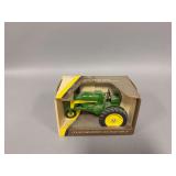 1:16 scale Ertl John Deere 1958 Model 630 LP tractor