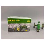 1:16 scale Ertl John Deere Model B tractor 1939-1940 2015 Two Cylinder Club Expo XXV Official Show Toy