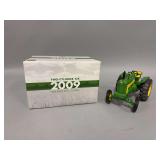1:16 scale Ertl John Deere Model 630 Standard Tread tractor Two Cylinder XIX 2009 Official Show Toy