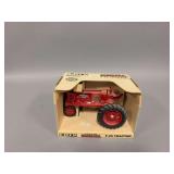 1:16 scale Ertl Farmall F-20 tractor