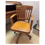 Oak desk chair w/ arms