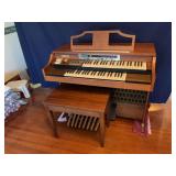 Thomas electric organ
