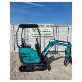 Mini Excavator	CFG		QK16R	EPA	RATO 15HP Bkt ,Hydraulic Thumb ,Front Fill Blade,Gasoline  Engine with EPA, SN 09061472