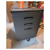 Cabinet 16x22x23 on wheels