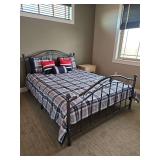 Queen Bed with Headboard/Footboard, Mattress and Bedding