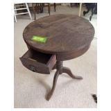 21x27 side table w single drawer with lions head pull and brass feet