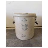 6 gallon western crock w/ wire bail handles