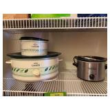 Crockpot, mini crockette, and Kitchen Selectives mini crockpot