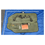 Compound bow w/soft case