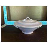 Homer Laughlin China Co Harlequin footed covered casserole 8.5”