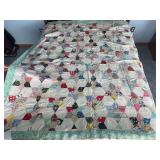 75x76 6pt star pattern quilt