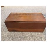 H Goldman & Viele margarine box 20x9x8