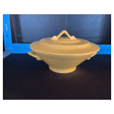 Homer Laughlin China Co Harlequin footed covered casserole 8.5”