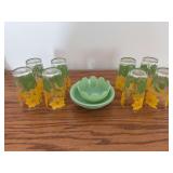 3 pieces jadeite and 8 floral pattern glasses