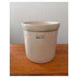 Ruckels Stoneware 1 gallon crock, nice ring