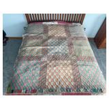 Hand quilted, machine pieced quilt 65x68