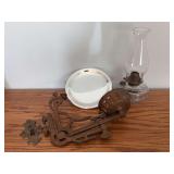 Cast iron swivel wall bracket w lamp and reflector