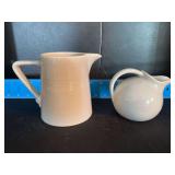 Homer Laughlin China Co Harlequin 22oz jug and novelty creamer
