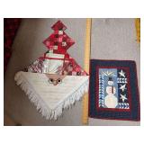 Santa Claus card holder and centerpiece, machine stitched