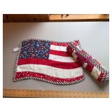 4 placemats as shown