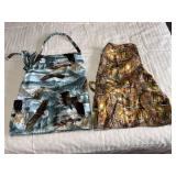 2 Men’s aprons w water repellent backing