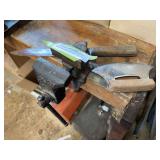 Babco 25 small vice, ulu and knife