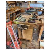 Wood working bench 75 x 24 x 32 with wood vice