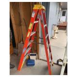Werner 6 foot fiberglass step ladder - 300 pound