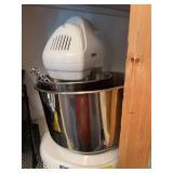 Kenmore tabletop mixer and griddle