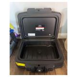 Briefcase style union brand document safe .25 cu. ft