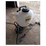 Backpack sprayer